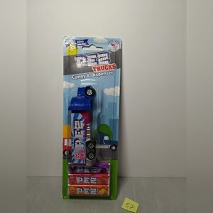 NIP PEZ Truck/Rig Raspberry Mascot Blue Cab